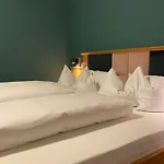 Beim Has'n Hotel *