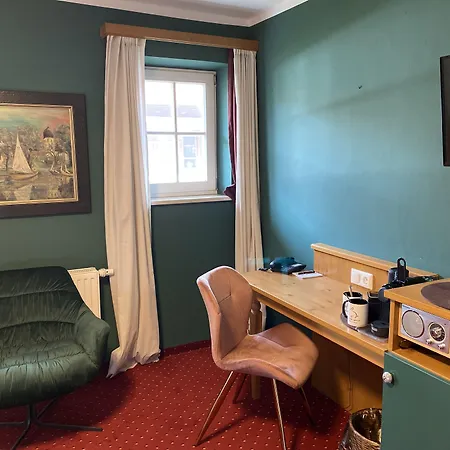 Hotel Beim Has'n *